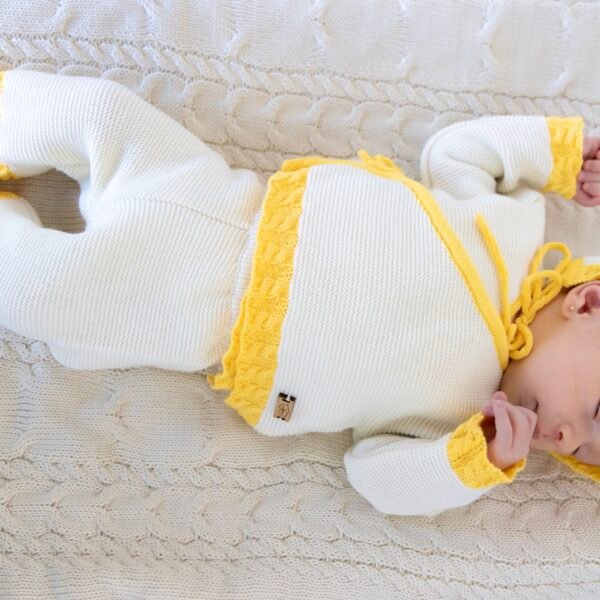 New Born Set Amarillo