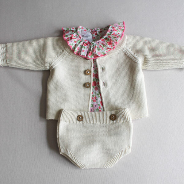 Bundle 2: suéter & culott hueso + pañalero Lucia