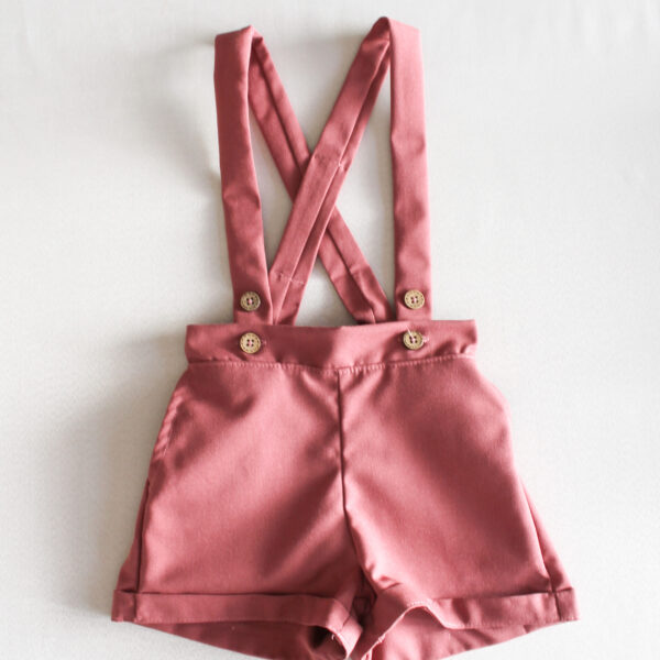 . Shorts Tato Mamey con Tirantes